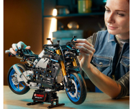 LEGO Technic 42159 Yamaha MT-10 SP - 1159435 - zdjęcie 2